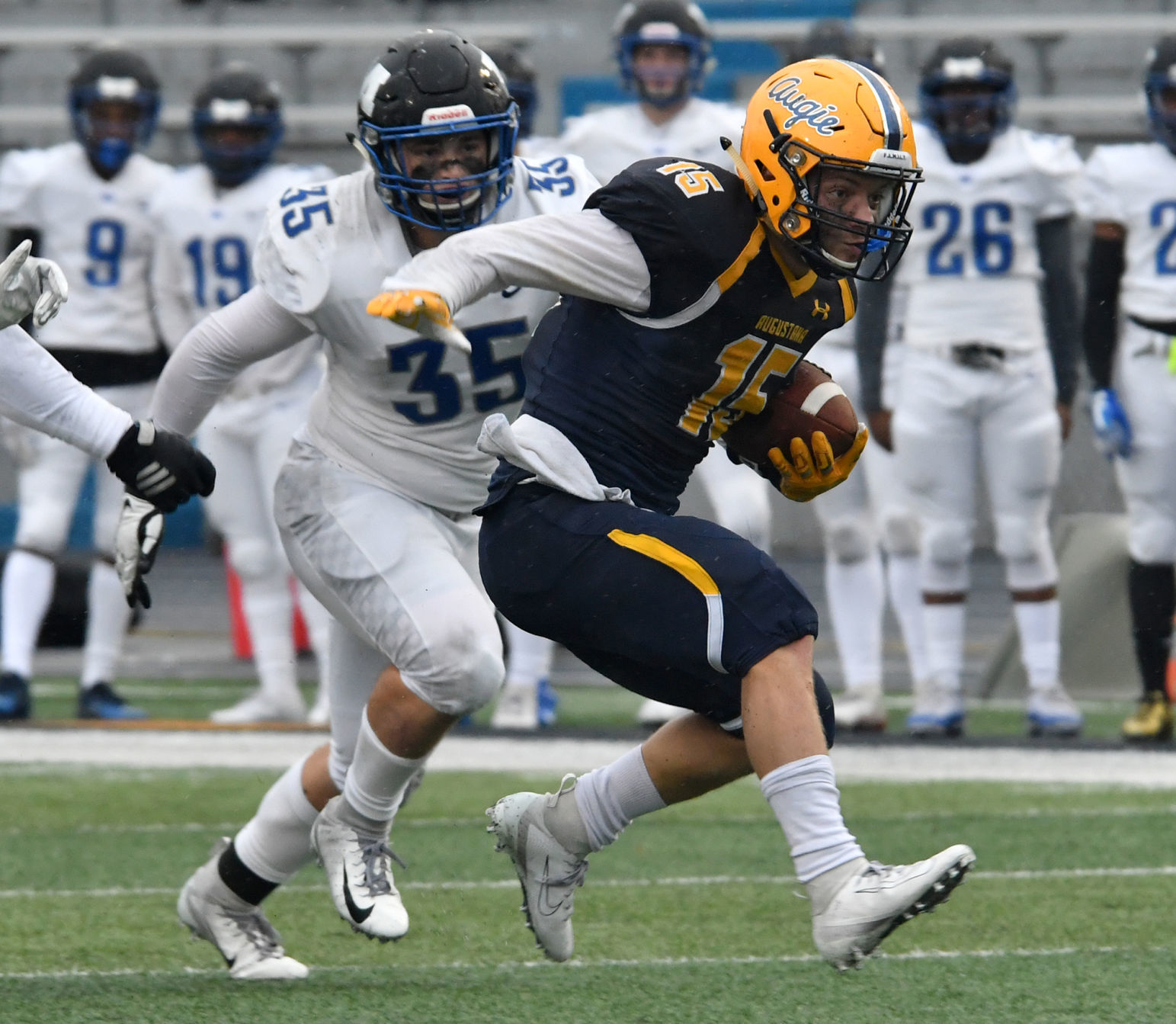 Augustana vs Millikin football